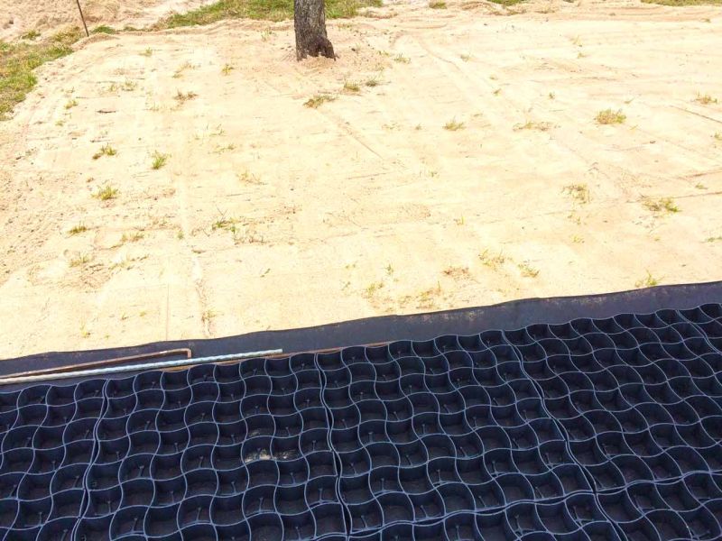 Bodengitter BG50 für ein Pferdepaddock selbst verlegen und verfüllen