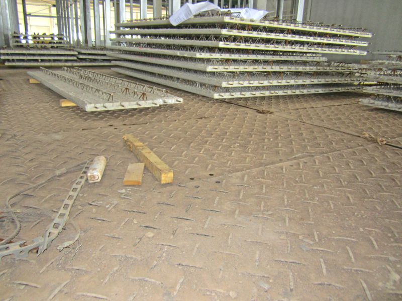 Fahrplatten als Bodenschutz - Neubau Hochregallager 1/2