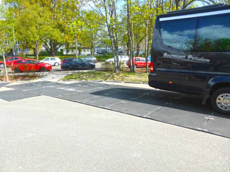Pflasterschutz für einen temporären Busbahnhof zur BUGA