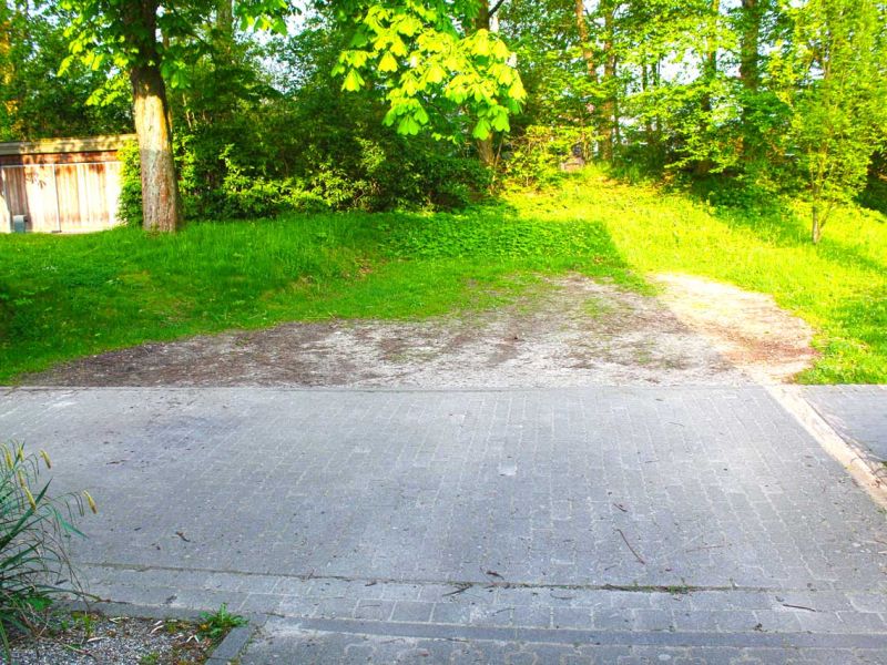 Verlegung des Rasengitter RG24 ohne Unterbau für eine Stellplatz und Wendefläche