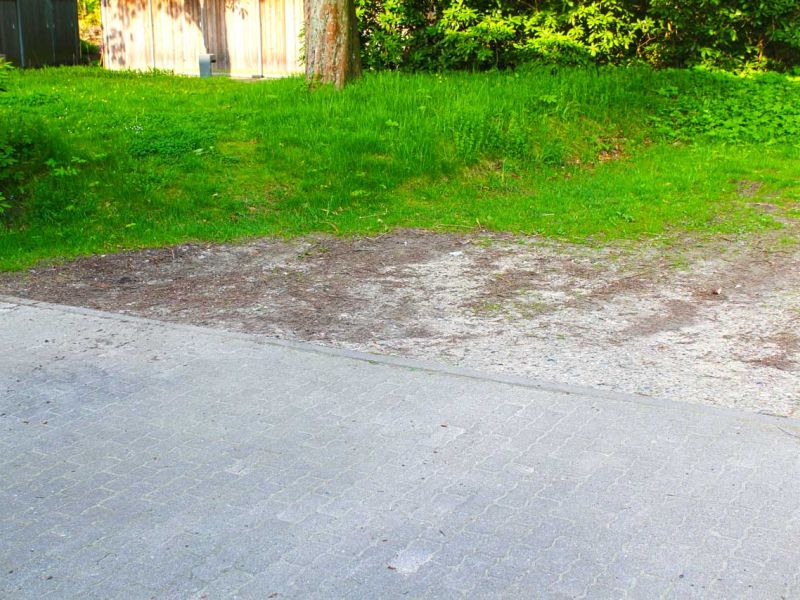 Verlegung des Rasengitter RG24 ohne Unterbau für eine Stellplatz und Wendefläche