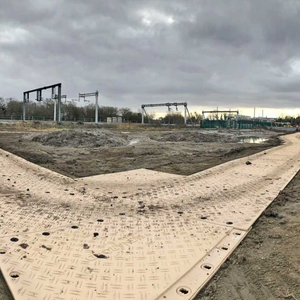 signaroad schwerlastplatten schwerlast baggermatten kunststoff 011 1280x1280 e1724151076600