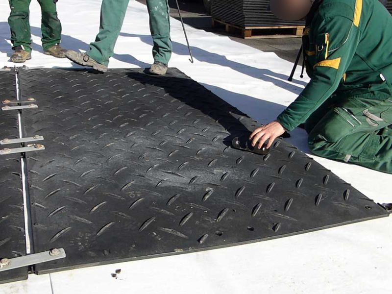 Baustrasse Pflasterschutz Fussgaengerzone Giessen 45 referenz