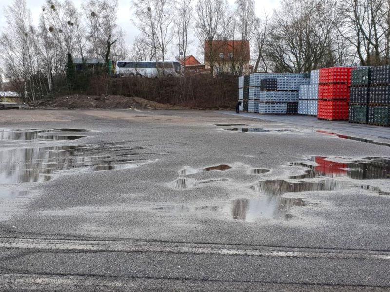 Temporäre Lagerfläche zum befahren mit Transportfahrzeugen mit den e:tek PRO Langen Fahrplatten