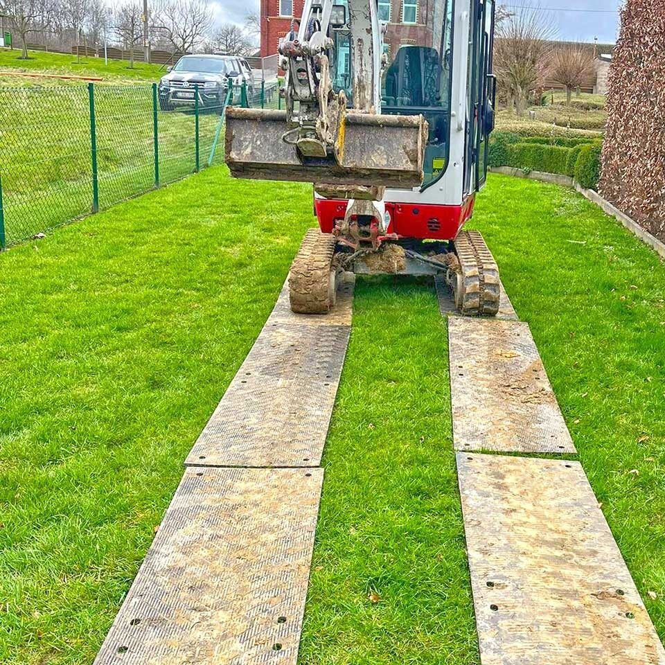 v:tek TRACK schmale Fahrplatte aus Kunststoff