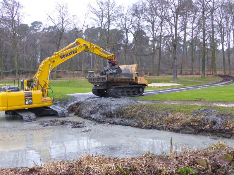 Mobile Baustraße als Bodenschutz bei Kettenfahrzeugen