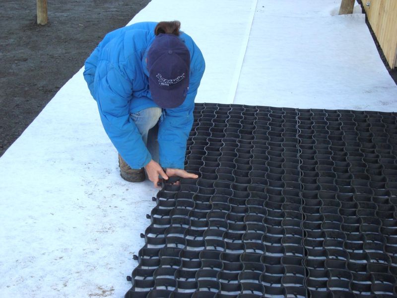 Bodengitter BG50 ohne Unterbau für ein Paddock / Offenstall selber verlegen