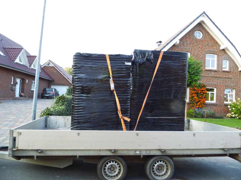 Bodenbefestigung einer begrünten Carport-Zufahrt mit dem Bodengitter BG50