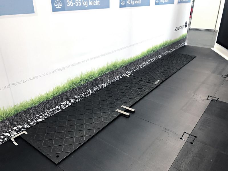 Galabau 2018 - Bodenschutz Systeme aus Kunststoff auf dem Messestand von Securatek