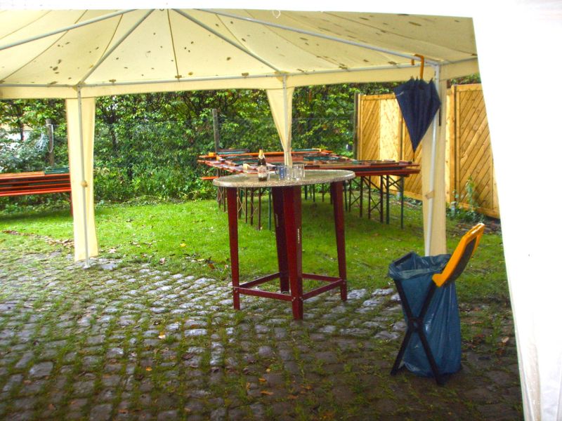 Dauerhafte Rasenverstärkung eines Pfarrgarten für Feste und Feierlichkeiten