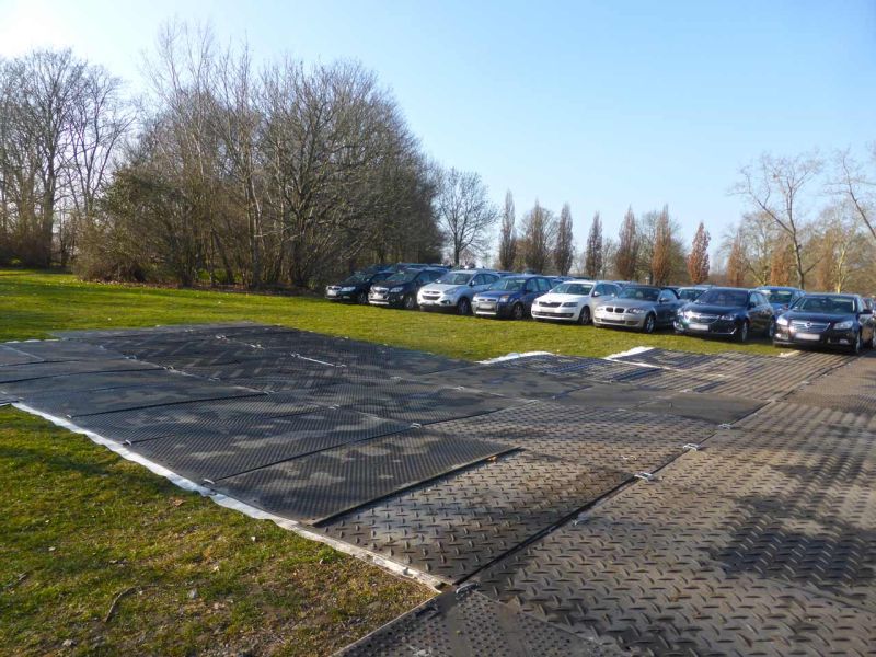 Fahrplatten für den Besucherparkplatz der ISH Messe 2015 in Frankfurt