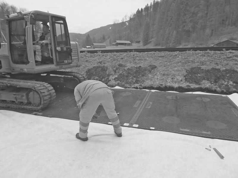 Baustraße im Gleisbau - Zugspitzbahn in Garmisch-Patenkirchen
