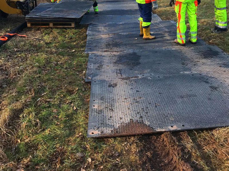 Mobile Baustraße mit s:tek 48 und e:tek PRO für den Einsatz bei einer Brunnensanierung