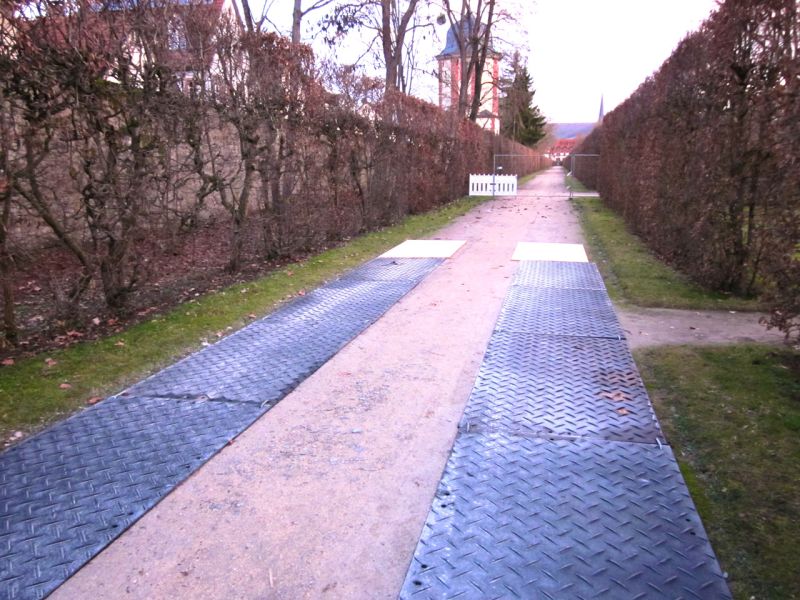 Mobile Baustraße im Schlosspark Veitshöchheim