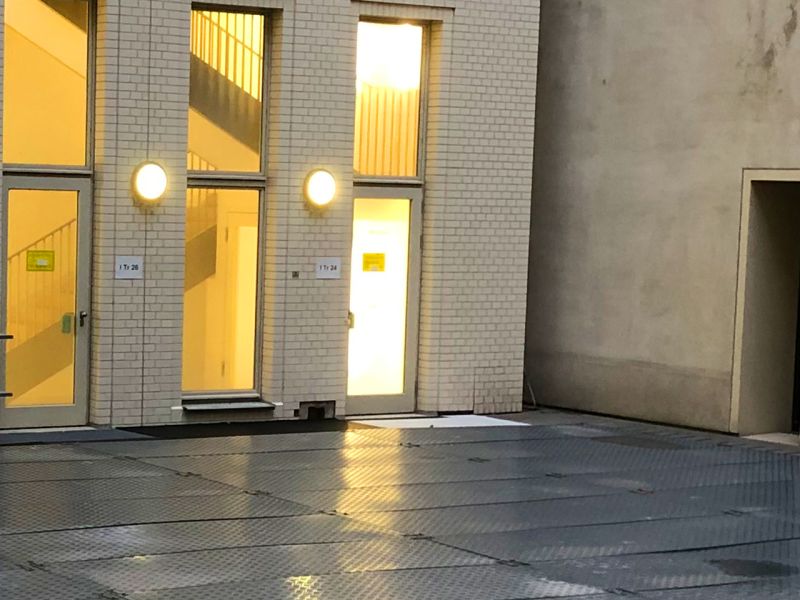 Herstellung einer temporären Arbeitsplattform für ein Ingenieursprojekt mit der e:tek PRO Fahrplatte