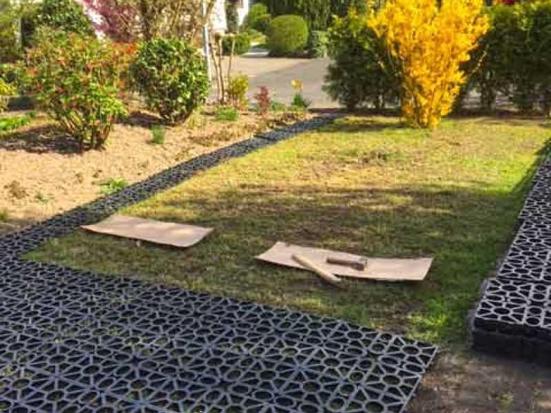 Kunststoff Rasengitter RG24 zur Sofort-Verlegung ohne Unterbau und Erdarbeiten