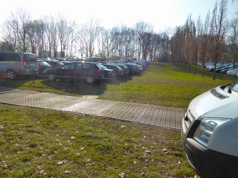 Fahrplatten für den Besucherparkplatz der ISH Messe 2015 in Frankfurt