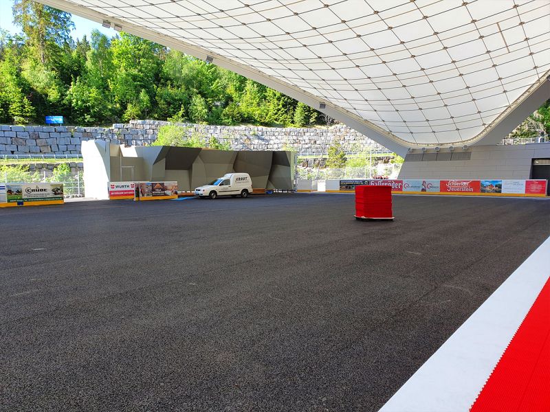 Multi Sportbobden MSB10 als Eventboden und Veranstaltungsfläche für die Sommersaison in der Schierker Feuerstein Arena