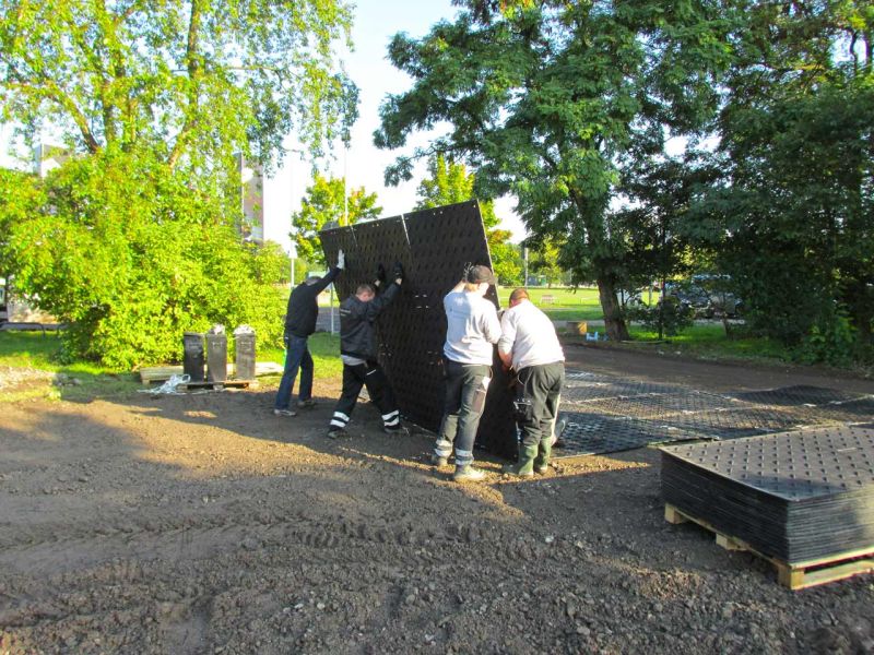 Mobile Fahrstraße für den IAA Besucherparkplatz Frankfurt