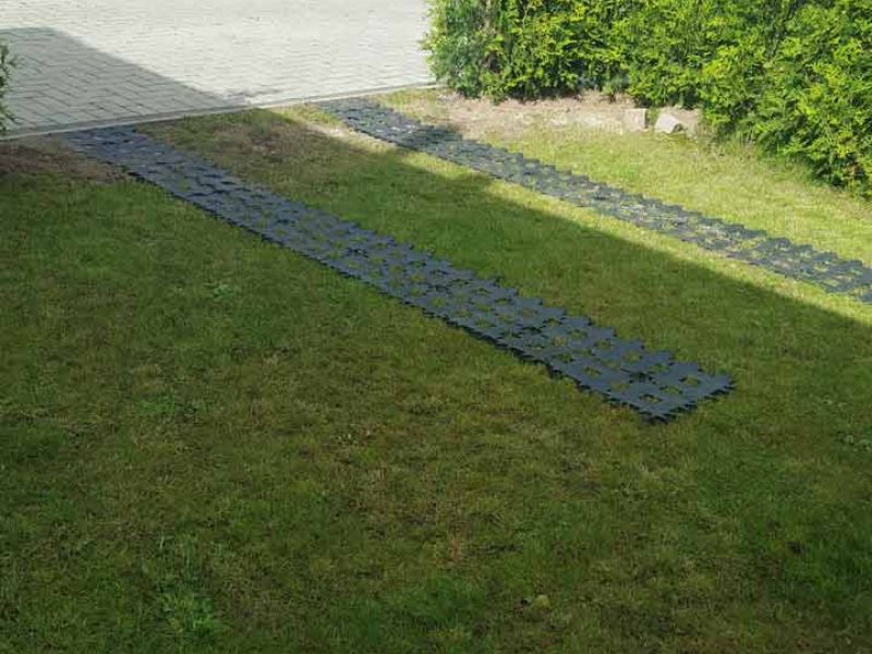 Rasengitterstein RGS35 für einen zusätzlichen PKW Stellplatz auf Rasen