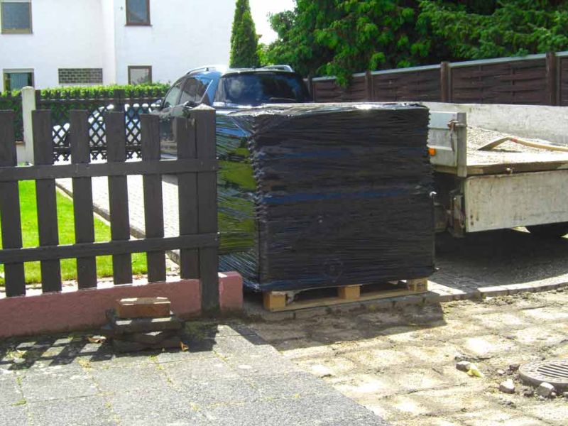 Austausch von Pflastersteinen gegen das Kiesgitter KG30 in Hof & Einfahrt