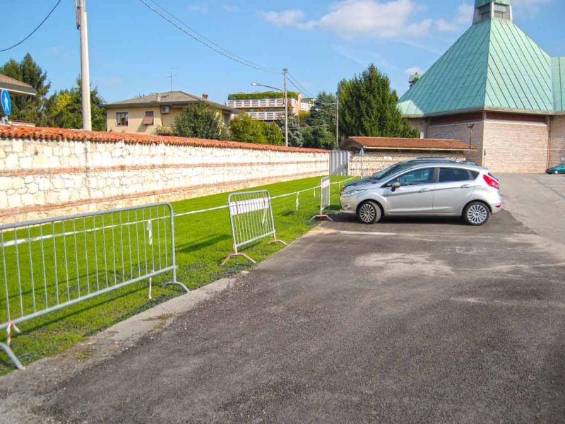 Rasengitter RG24 PKW Parkplatz Gruenflaeche Gross 008 referenz