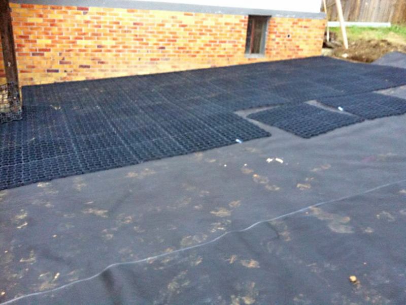 Stabilisierung eines Paddocks mit Hilfe des Bodengitters BG30