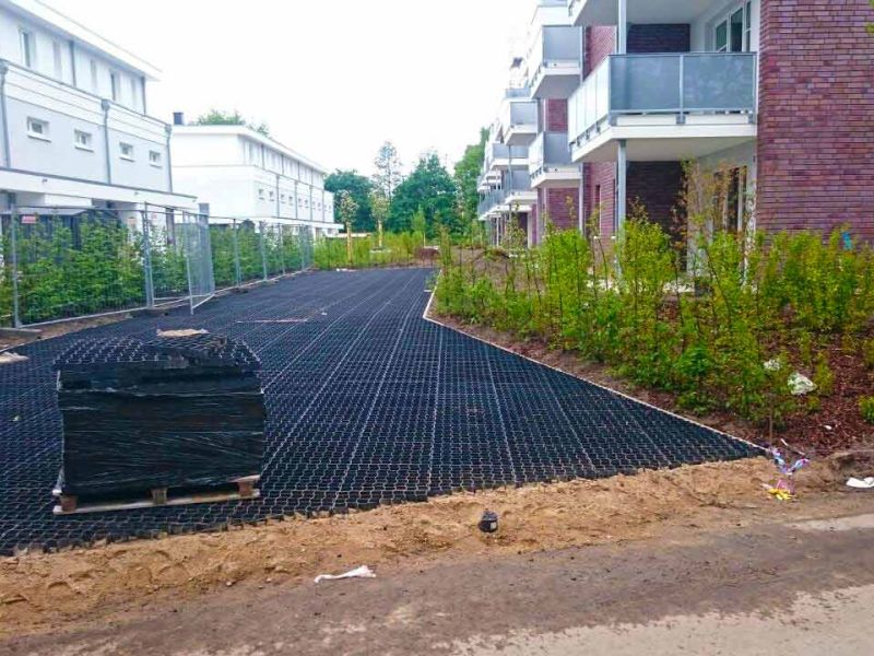 Herstellen einer Feuerwehrzufahrt und Rettungsweg mit dem Bodengitter BG50
