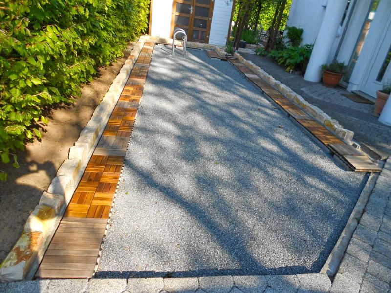 Anlegen einer stabilisierten Hof und PKW Stellfläche mit den Kieswaben KW50