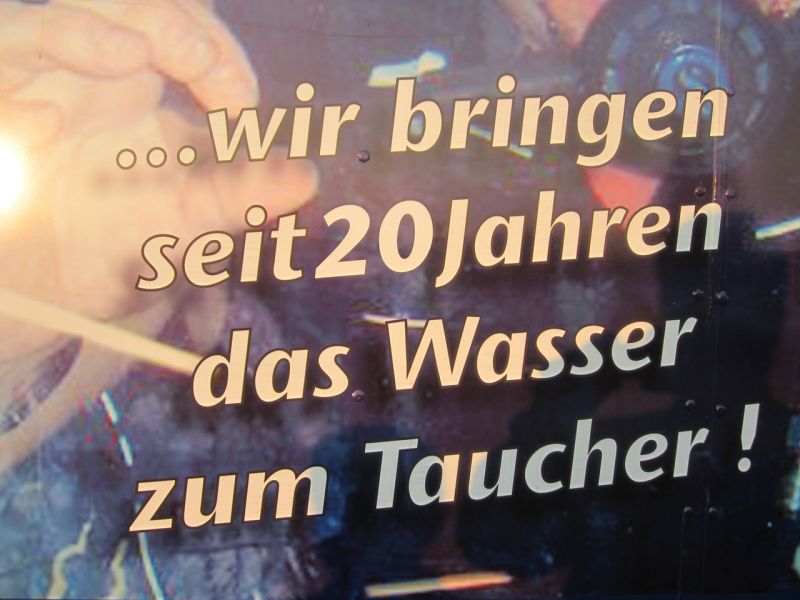 Fahrplatten für einen Tauchtruck auf dem RTL Gelände in Köln