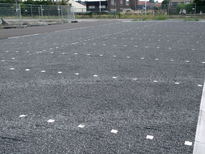 Herstellung eines unversiegelten Parkplatz mit dem Bodengitter BG50