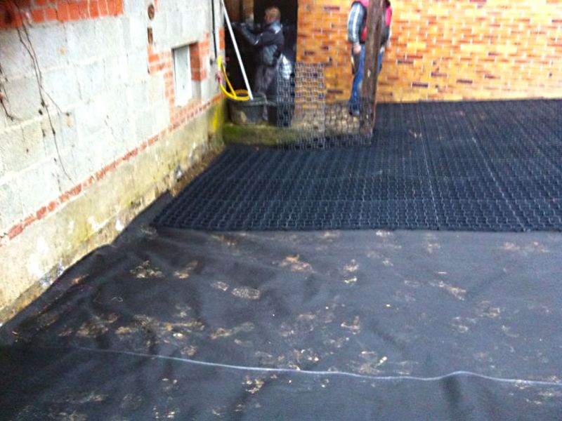 Stabilisierung eines Paddocks mit Hilfe des Bodengitters BG30