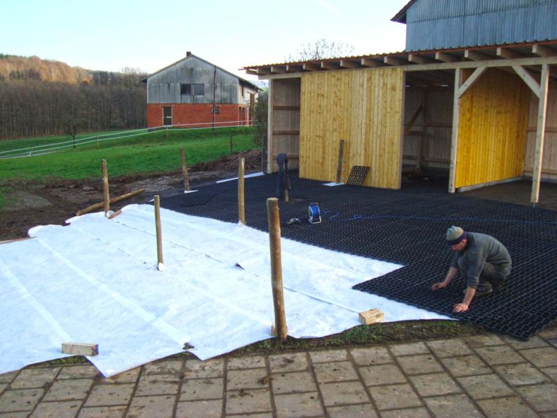 Bodengitter BG50 ohne Unterbau für ein Paddock / Offenstall selber verlegen