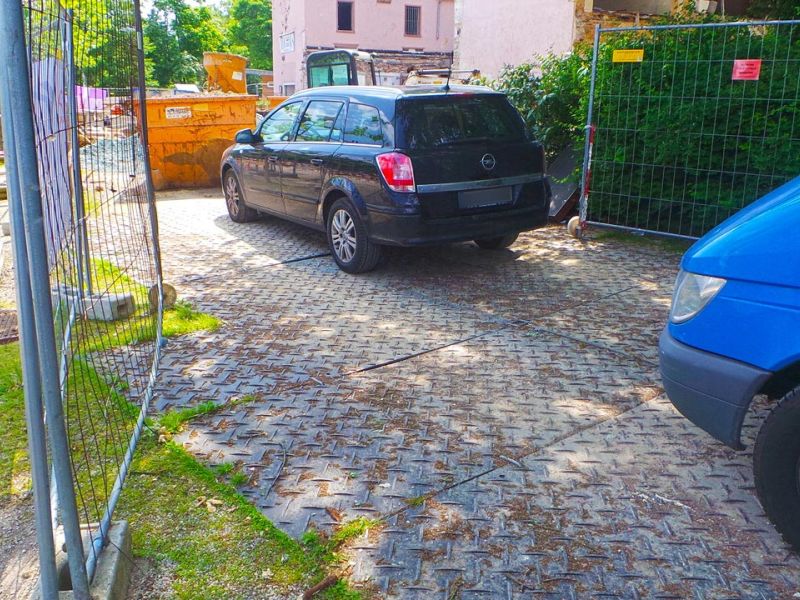 Fahrplatten zum Schutz von Baumwurzeln (Wurzelschutz)