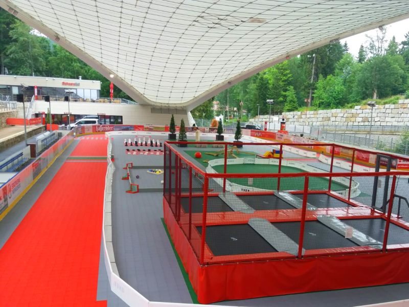 Multi Sportbobden MSB10 als Eventboden und Veranstaltungsfläche für die Sommersaison in der Schierker Feuerstein Arena