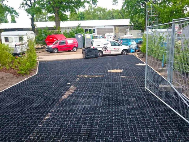 Herstellen einer Feuerwehrzufahrt und Rettungsweg mit dem Bodengitter BG50