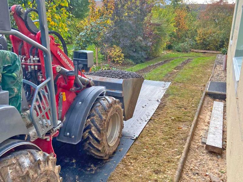 Warum sollte man im GaLaBau Fahrplatten verwenden?