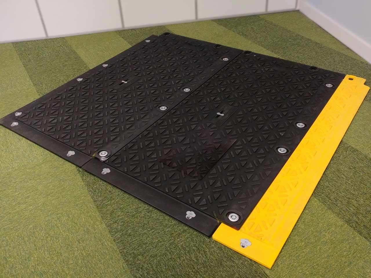 maxitrack schwerlast fahrplatte aus kunststoff securatek 014 1280x1280