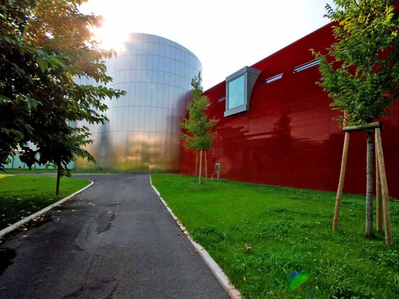 Rasengitter RG24 zur Stabilisierung von Rasenflächen für Versorgungswege & Wartungsflächen