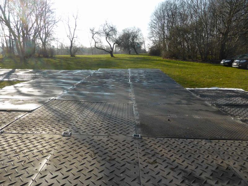 Fahrplatten für den Besucherparkplatz der ISH Messe 2015 in Frankfurt