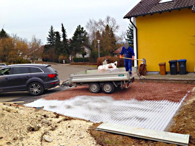Kiesgitter KG30 zur Kiesstabilisierung für Hof und Einfahrt selber verlegen