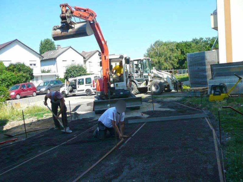 Bodenbefestigung eines Rettungsweg, Feuerwehrzufahrt mit dem Bodengitter BG50