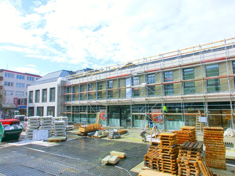 Bodenschutzplatten zum Schutz des Pflasters - Neubau in Bad Vilbel