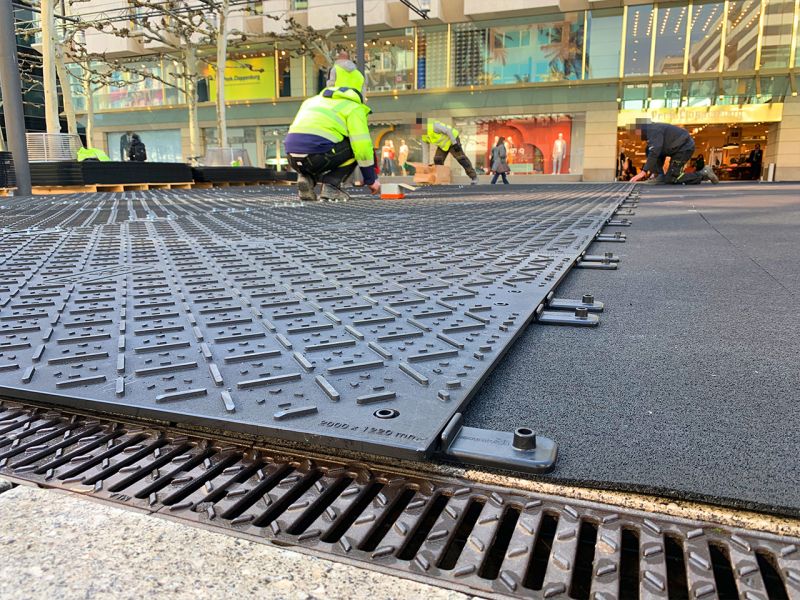 x:tek46 und Gummimatte als Bodenschutzlösungen auf der Frankfurter Zeil