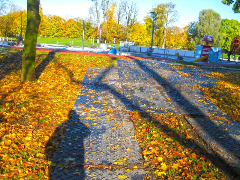 Mobile Baustraße zur Sanierung des Freibad Garching