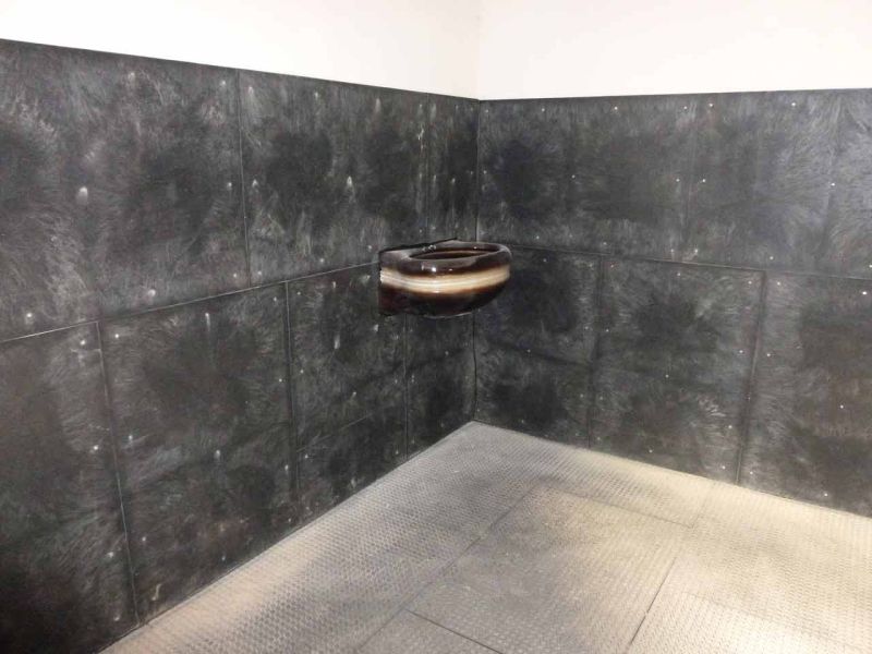 Bodenmatte aus Weich-PVC als Kuhmatte für Lauf,- Steh,- Liegeflächen in der Viehhaltung