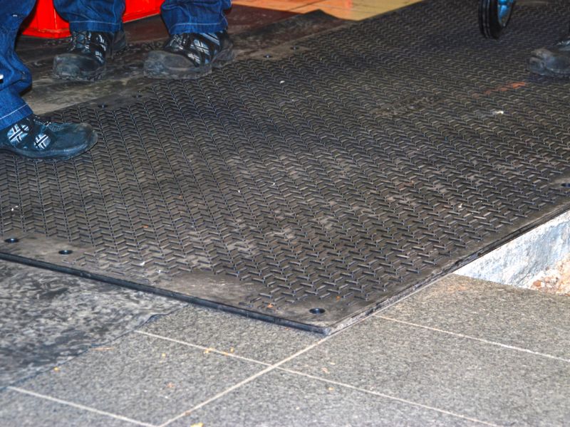 Temporärer Bodenschutz in einem Geschäftsgebäude