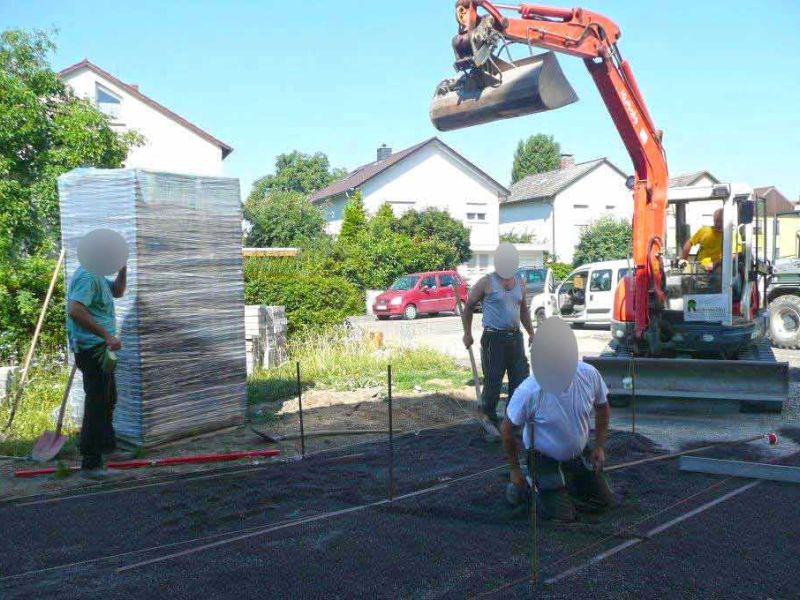 Bodenbefestigung eines Rettungsweg, Feuerwehrzufahrt mit dem Bodengitter BG50