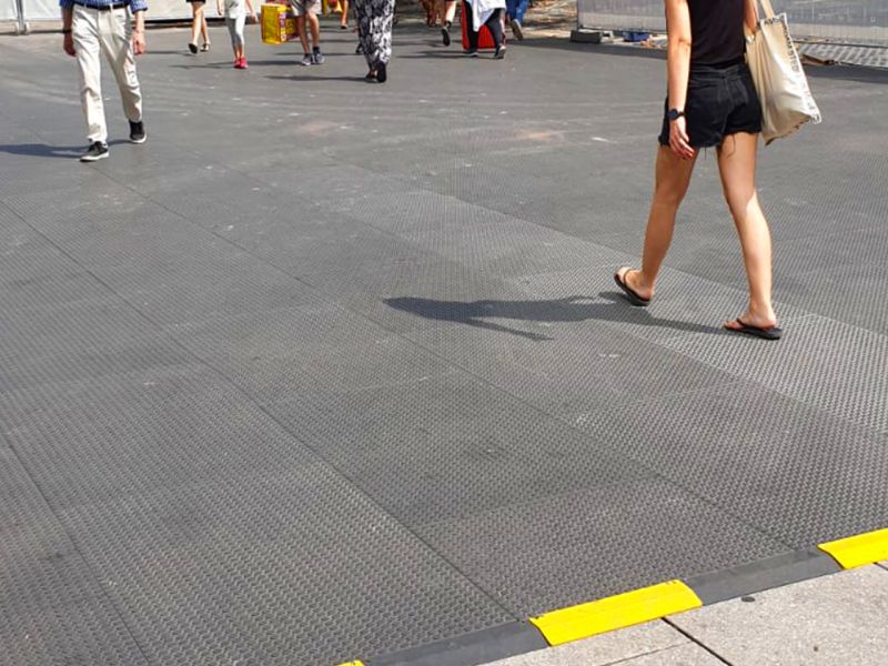 Folgeartikel zum Großprojekt auf der Frankfurter Zeil mit x:tek 46, v:tek 12 und BM22 als ganzheitliche Bodenschutzlösung