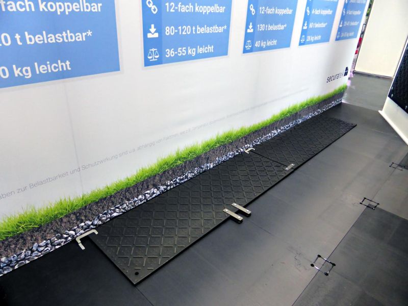 Galabau 2018 - Bodenschutz Systeme aus Kunststoff auf dem Messestand von Securatek